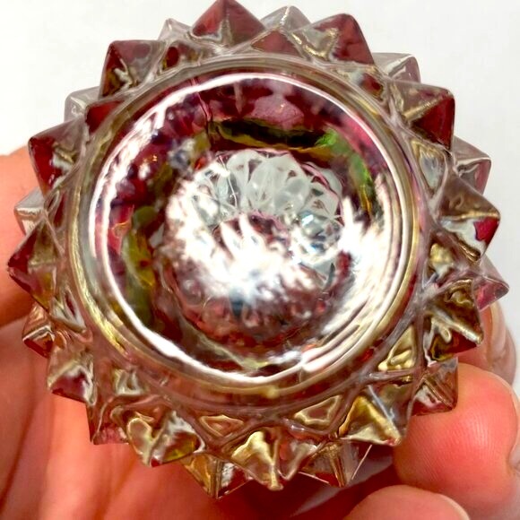 Vintage Indiana Glass Diamond Point Ruby Red Salt And Pepper Shakers - Picture 8 of 10